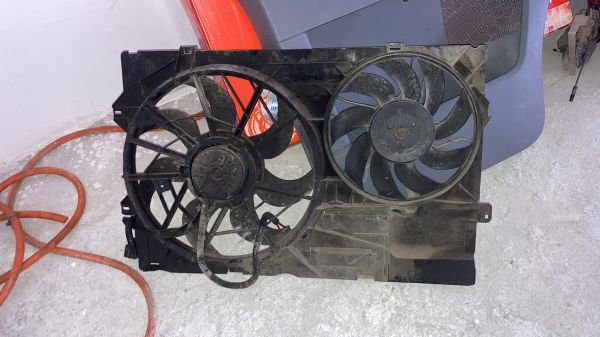 FORMAN ÇIKMA PARÇA 2.5 AXD 1.9 AXB FAN MOTORU.JPG